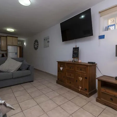 Club Atlantis 111 - One Bed 阿德耶