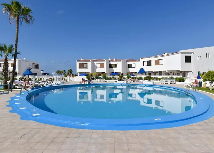 Club Atlantis 111 - One Bed *