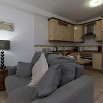 Club Atlantis 111 - One Bed