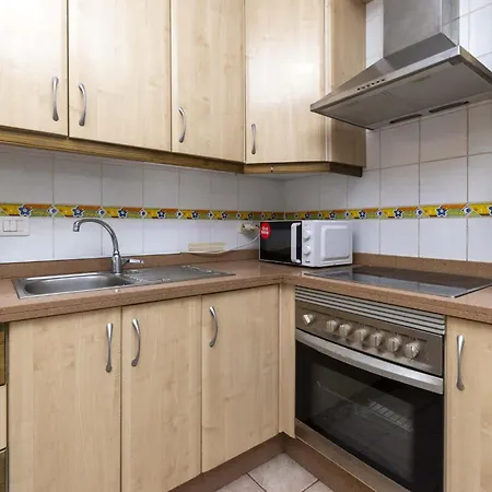 Club Atlantis 111 - One Bed Apartament *