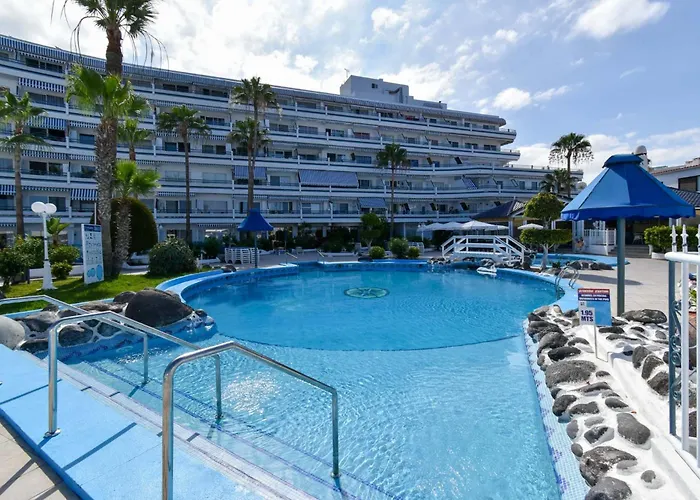 Club Atlantis 111 - One Bed *