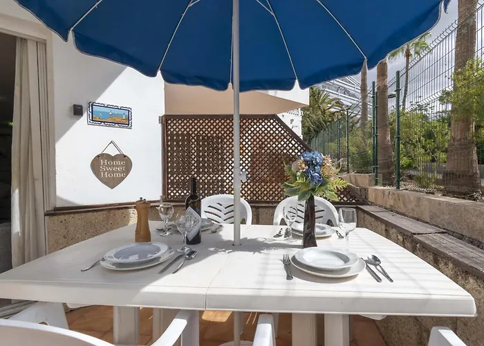 Club Atlantis 111 - One Bed Costa Adeje (Tenerife)